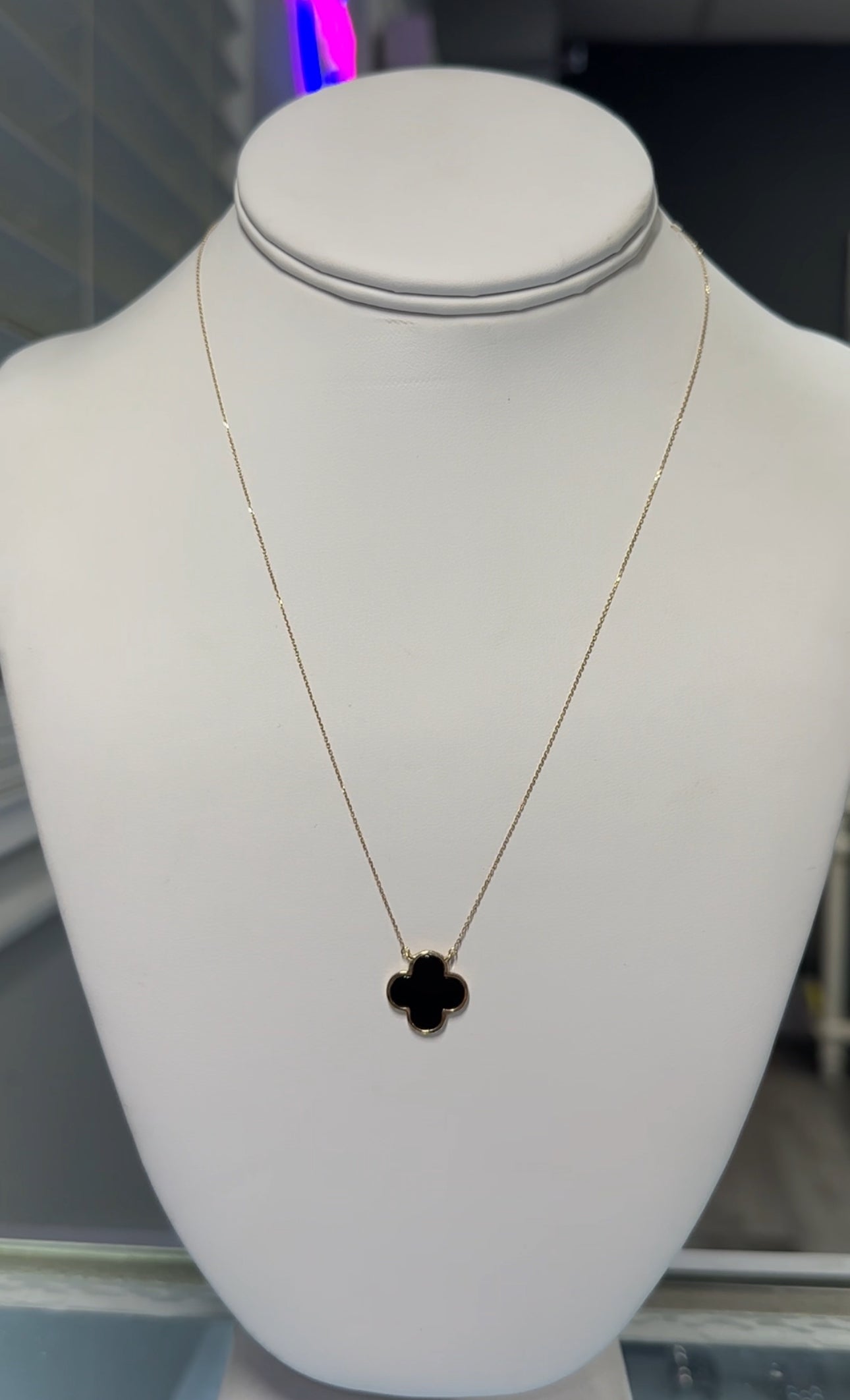14K Gold Onyx Clover Necklace