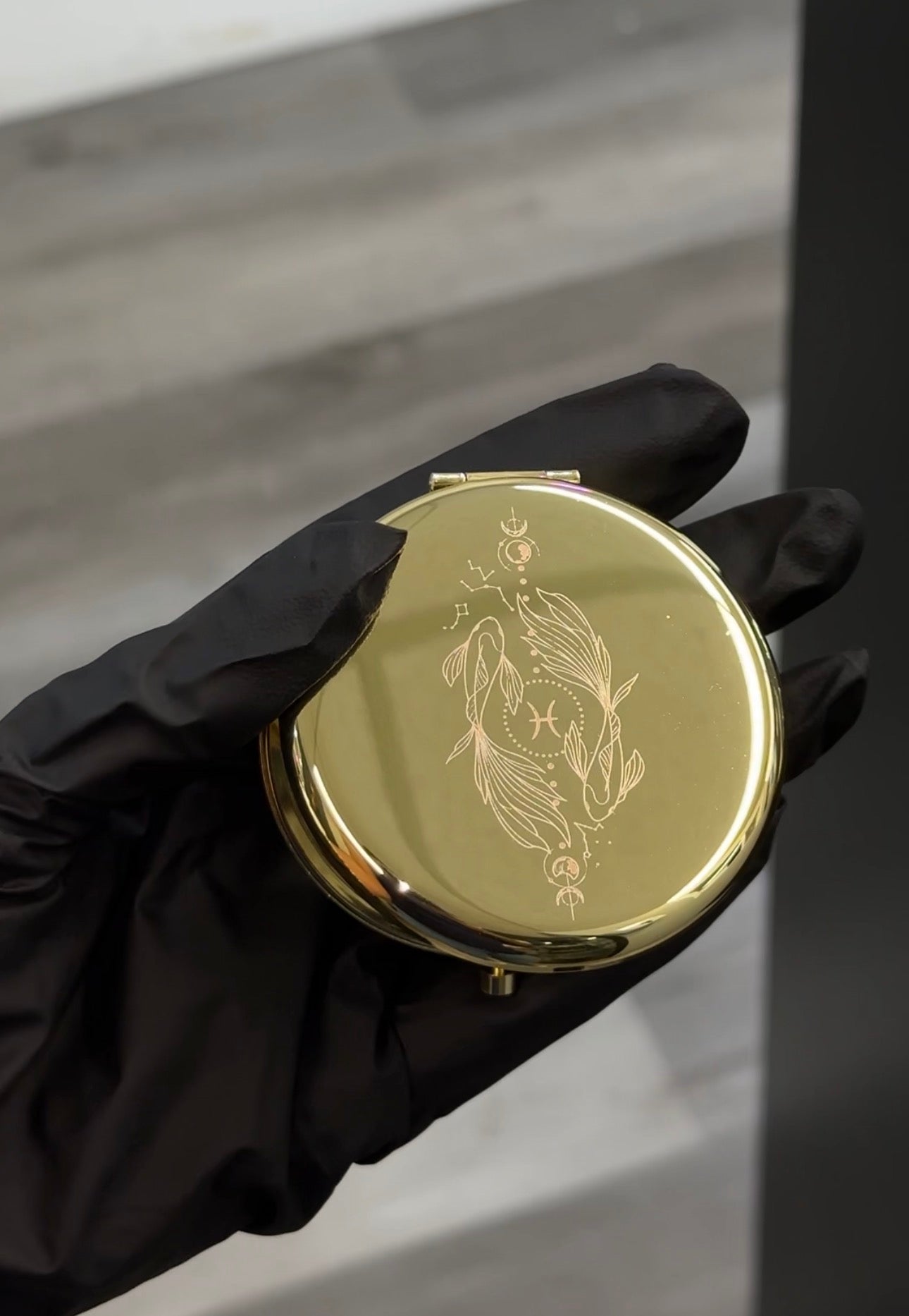Pisces Engraved Compact Mirror