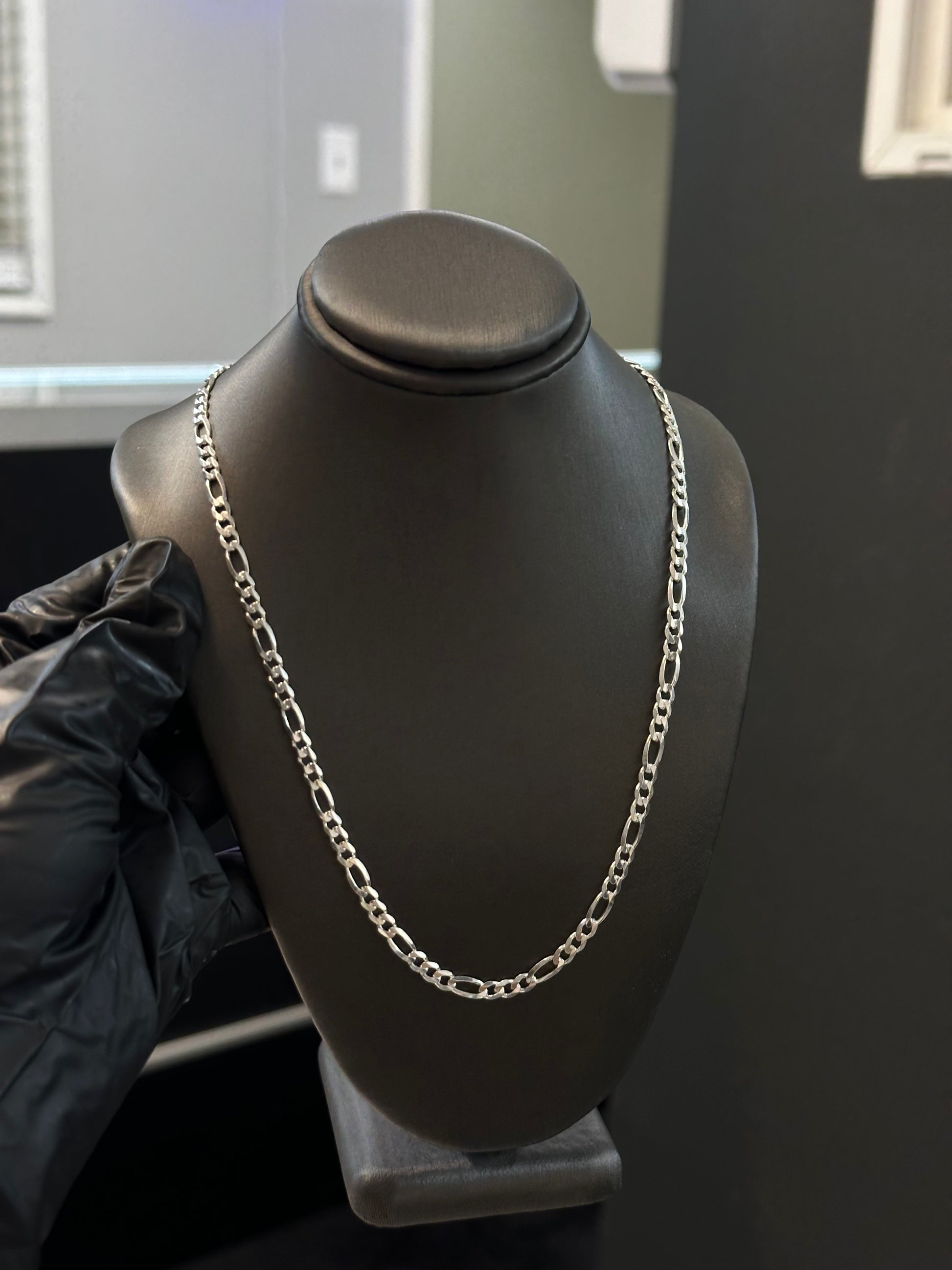 Silver 16Inch / 3.5mm Figaro Chain
